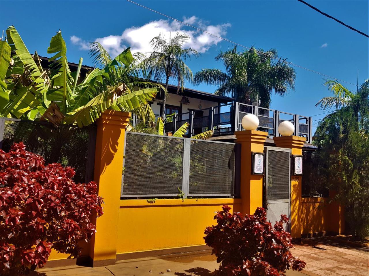 Si Mi Capitan - Cabanas & Habitaciones Puerto Iguazu Exterior photo